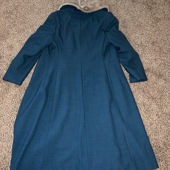 Vintage fox fur coat - Picture 2 of 3